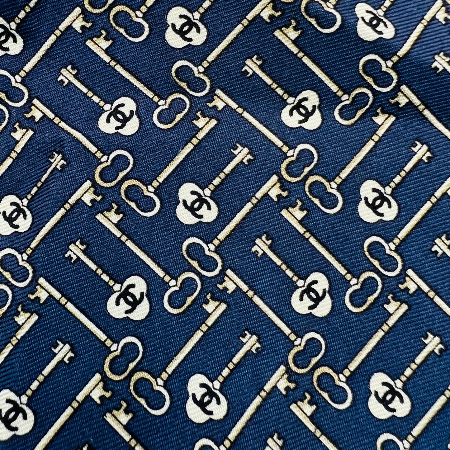 Tailormade fabric: Chanel