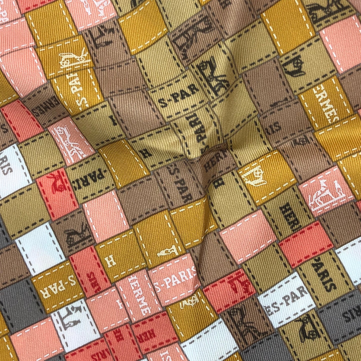 Tailormade fabric: Hermes