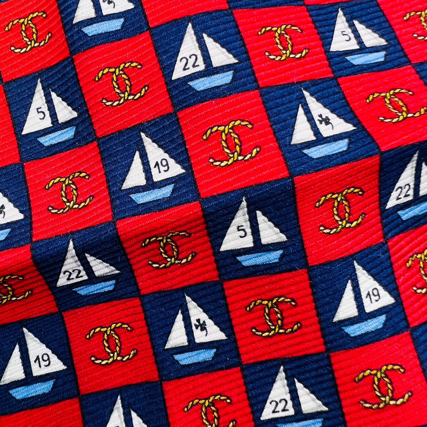 Tailormade fabric: Chanel