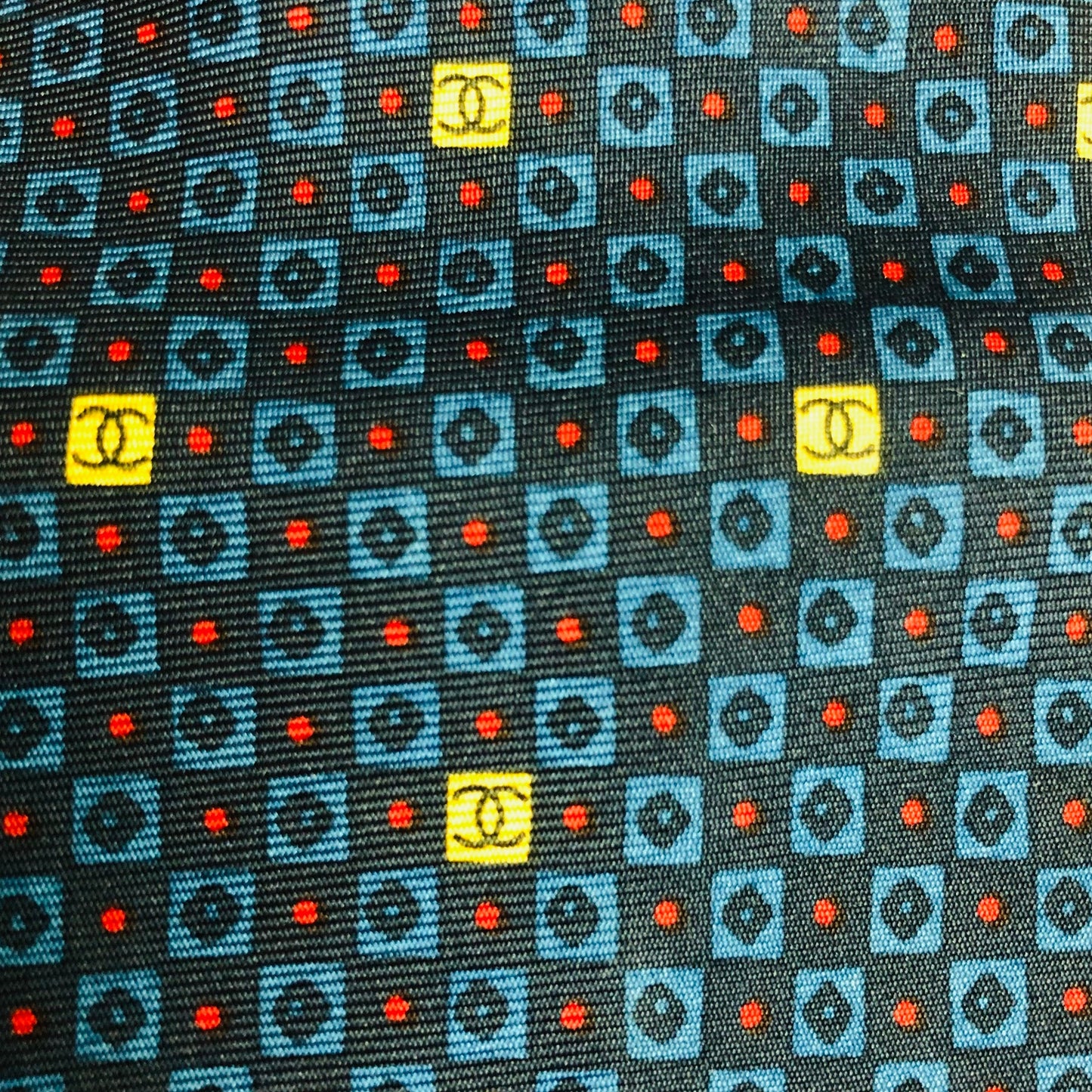Tailormade fabric: Chanel