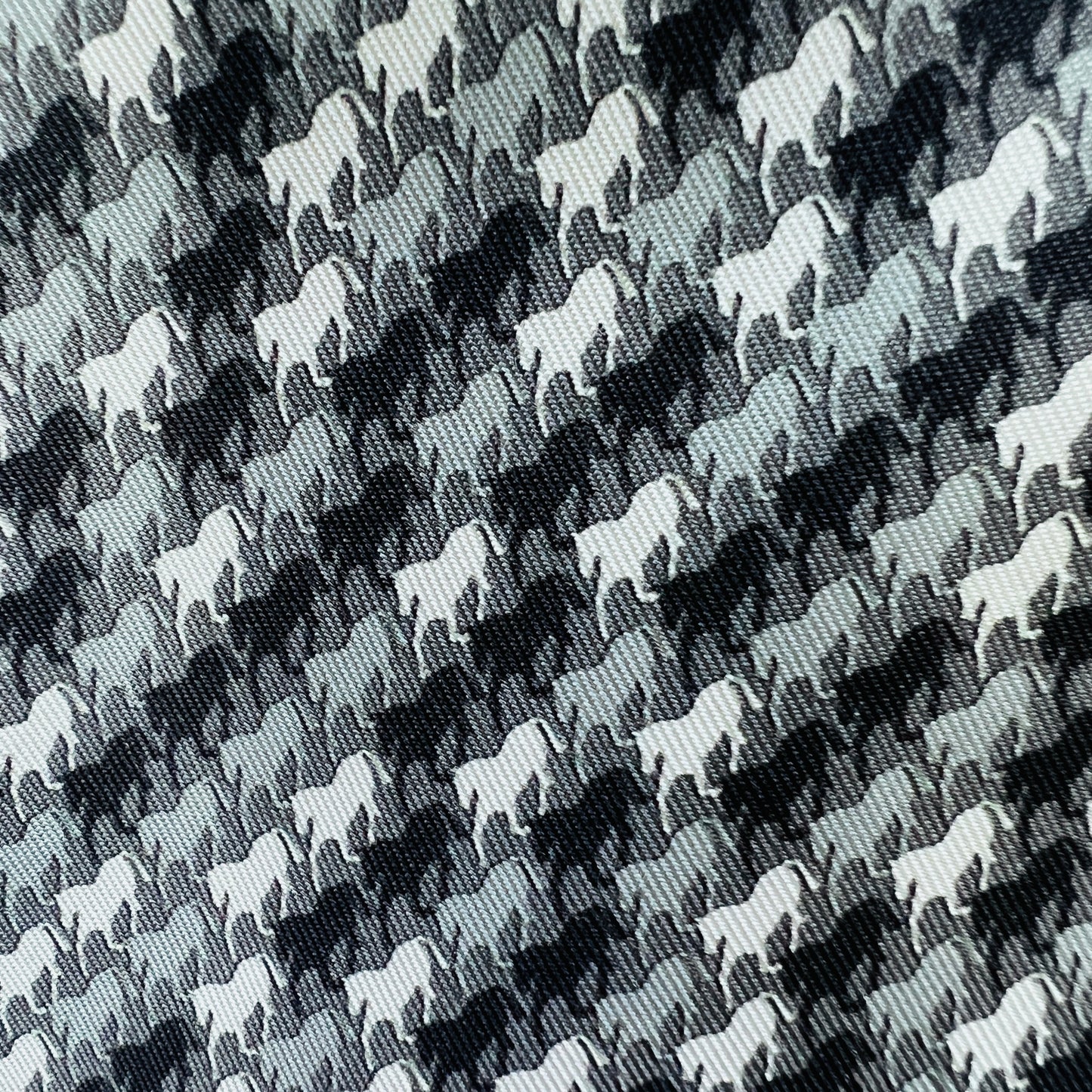 Tailormade fabric: Hermes