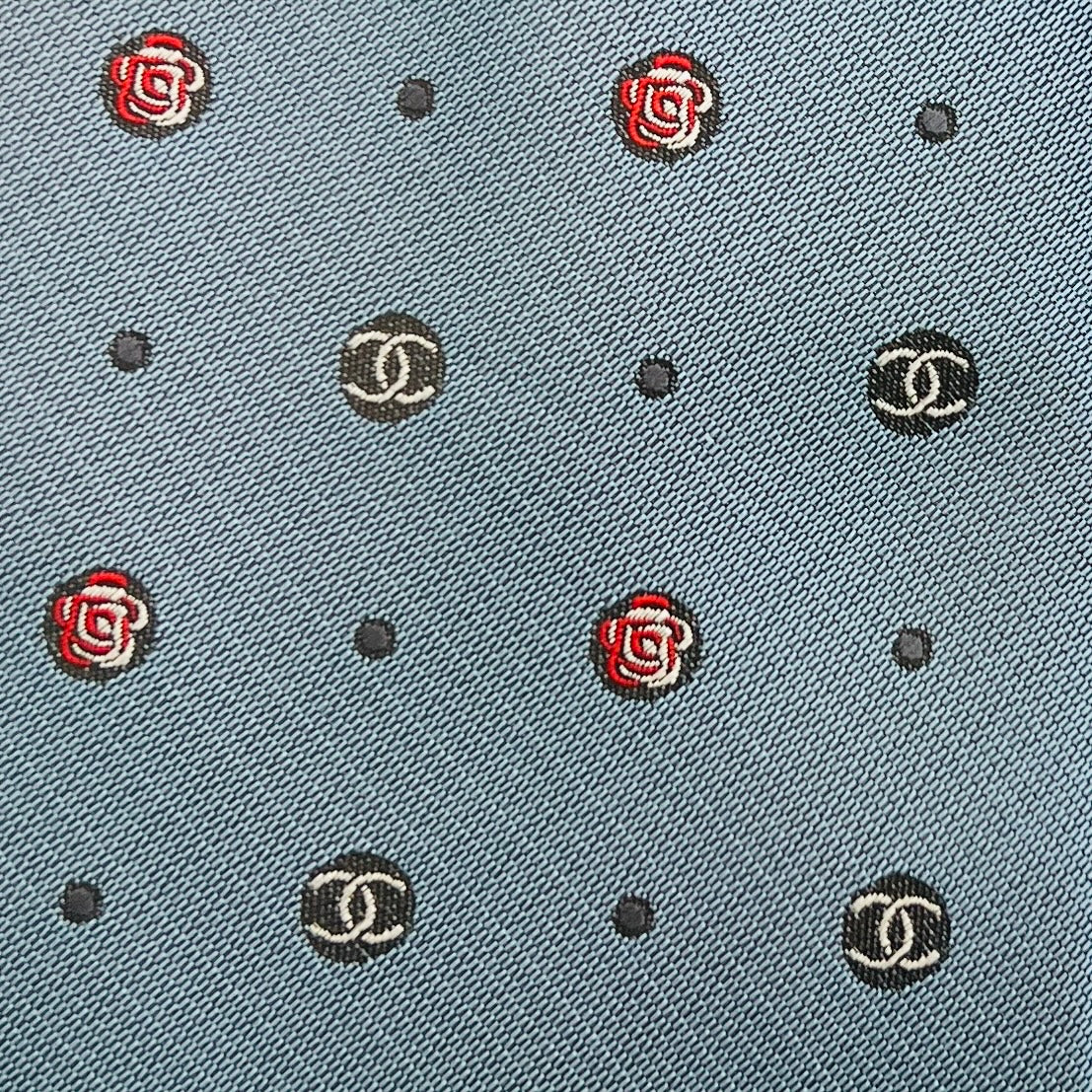 Tailormade fabric: Chanel