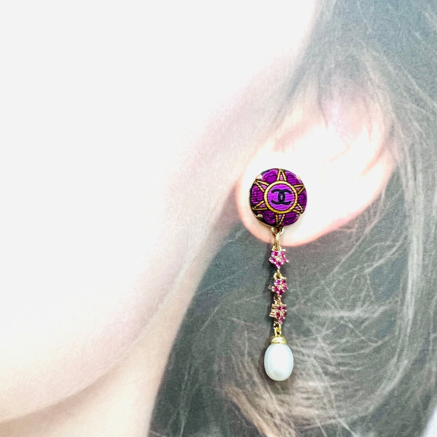 CC - shocking pink with CC logo dots CC088- earrings