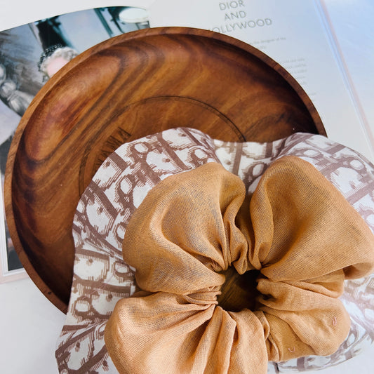 D-D dior beige - Scrunchie