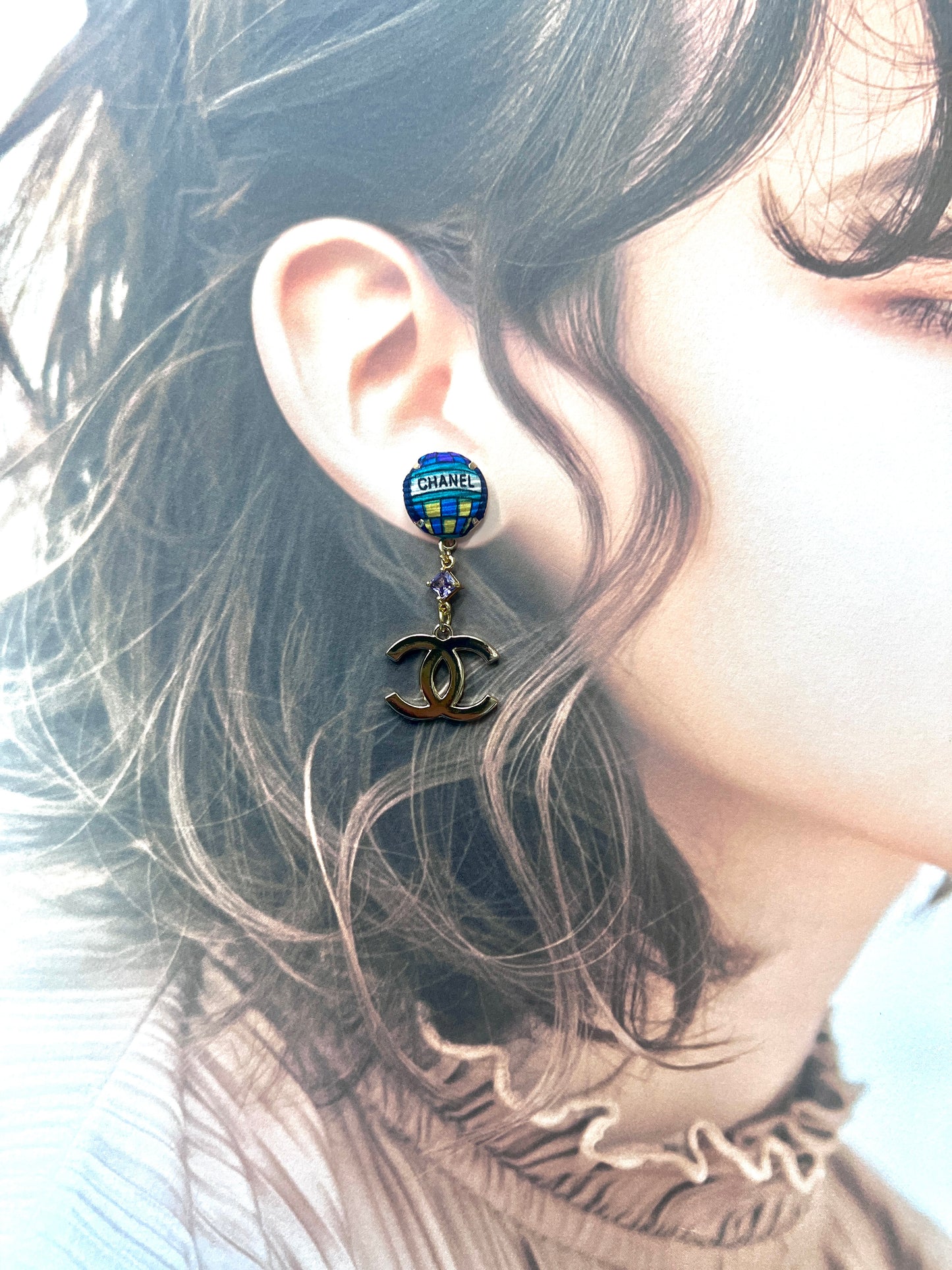 CC- Hot air balloon CC096- earrings with cc charms
