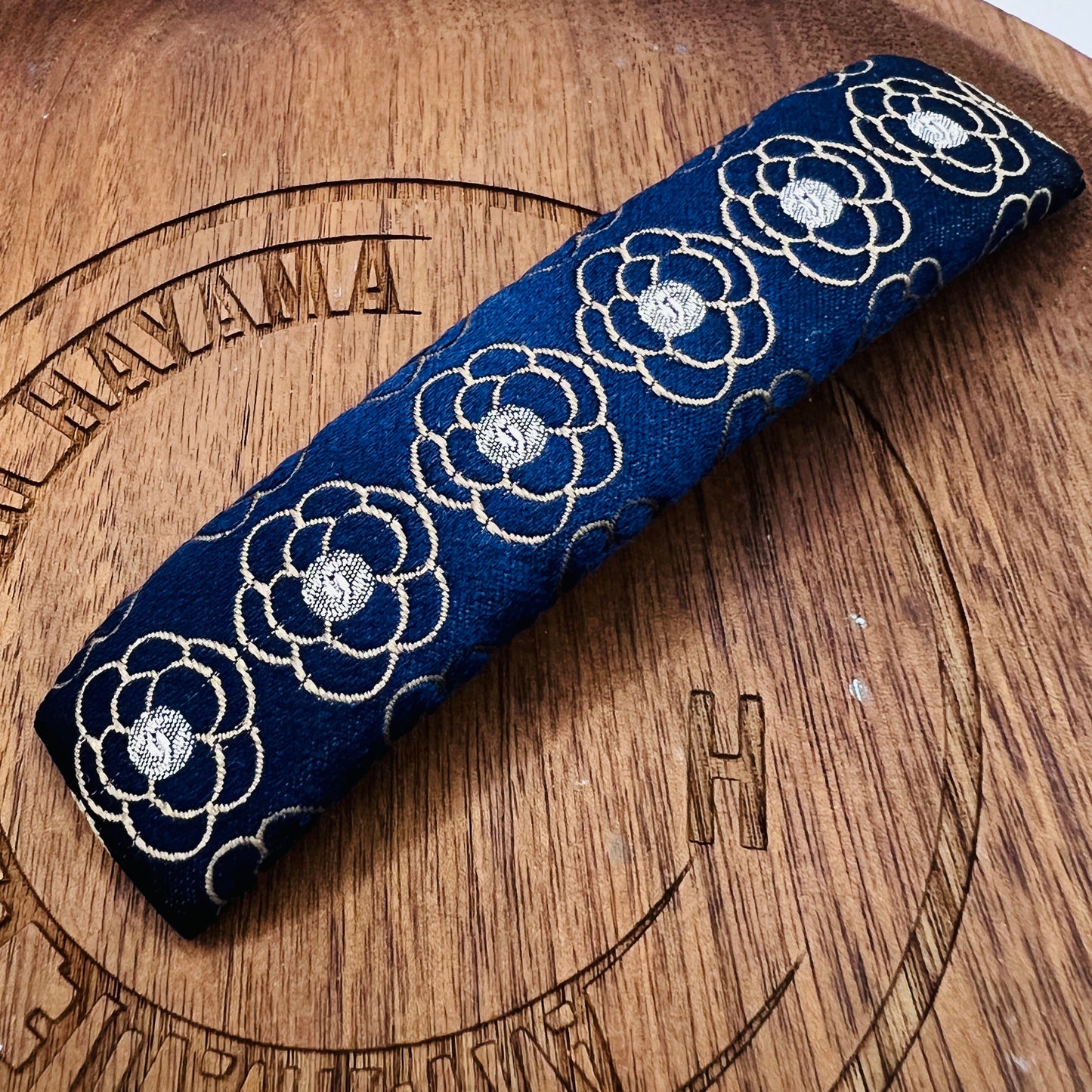 CC- CC0081- Navy & Rose Gold camellia with CC logo- clip