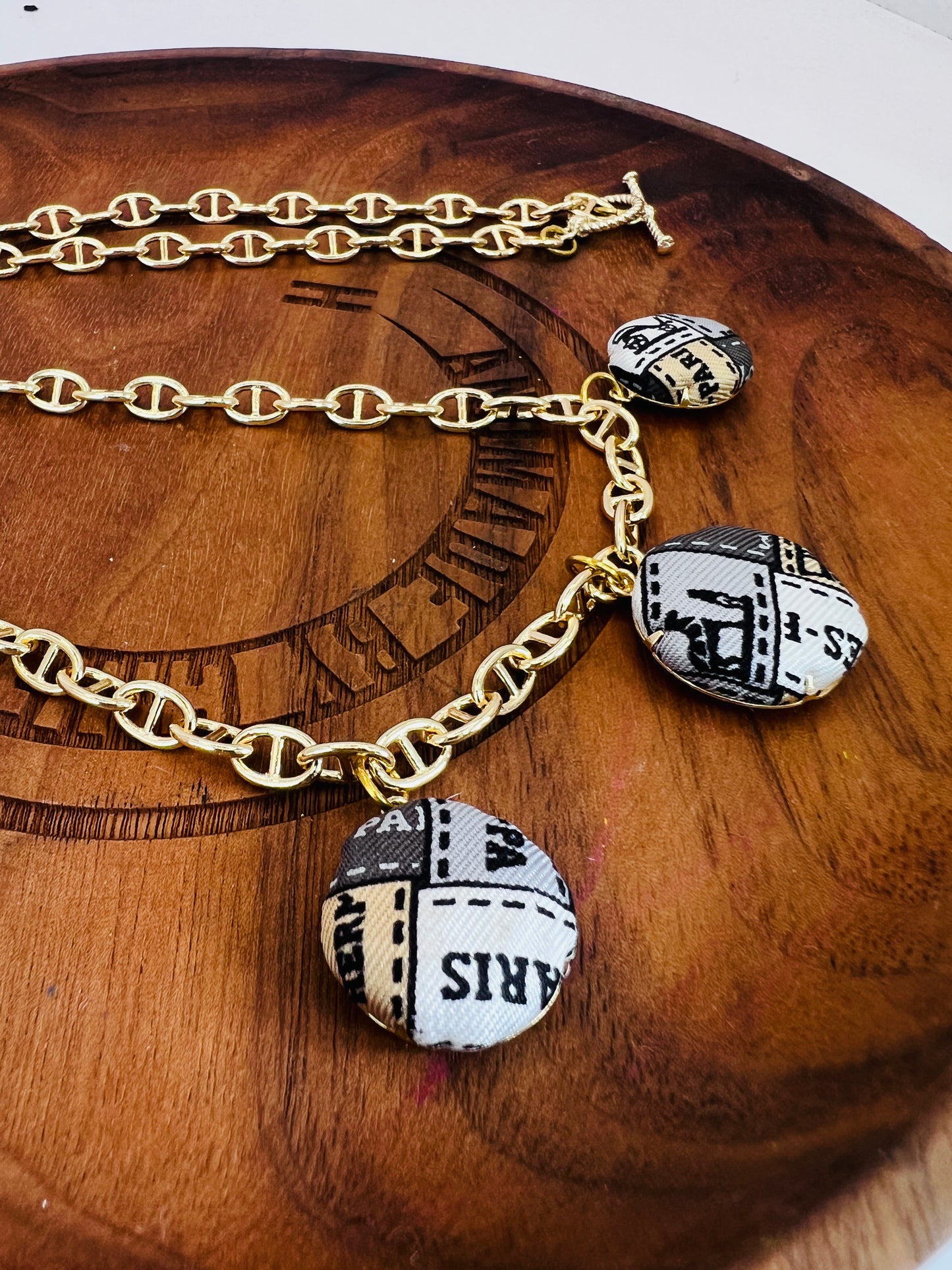 H-HU- necklace
