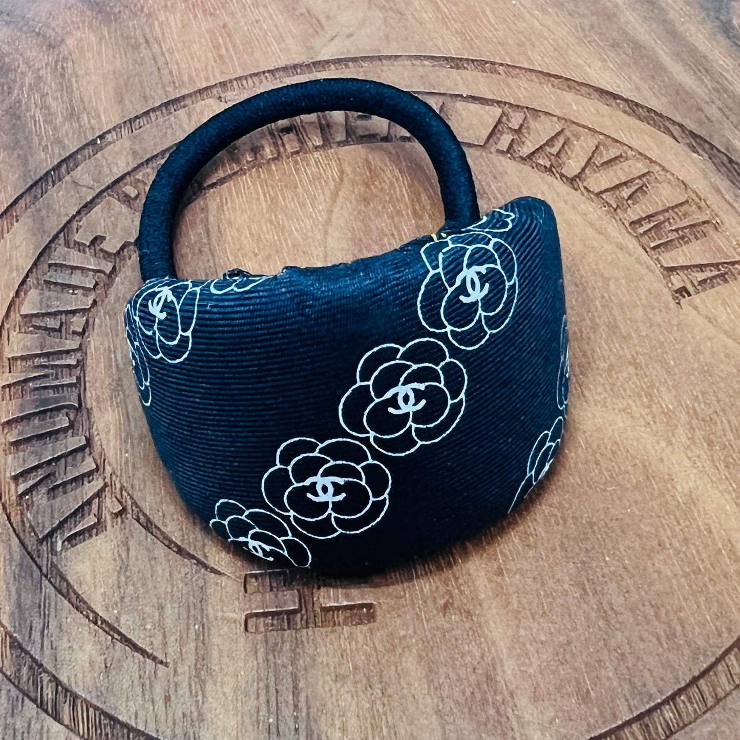 CC- Black & White Camellias with CC logo CC039-arch shape Hairband