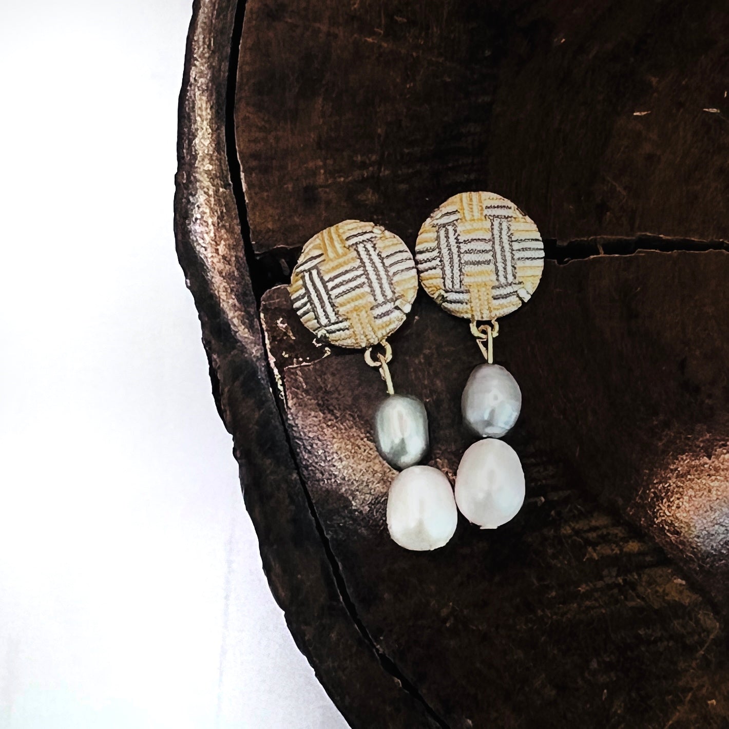 H-H0023- yellow & grey H - drop earring