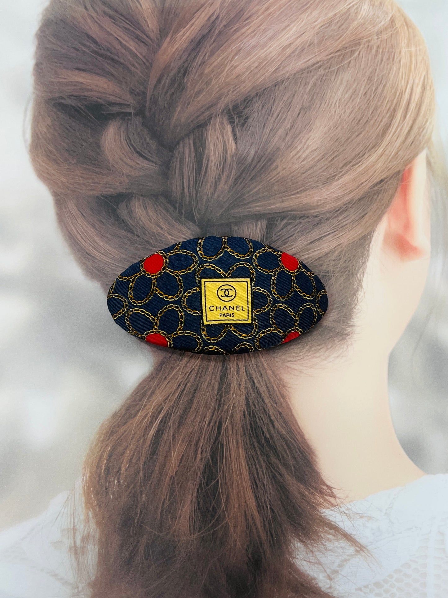 CC- Navy blue flower in gold chains-CC103- hairclip