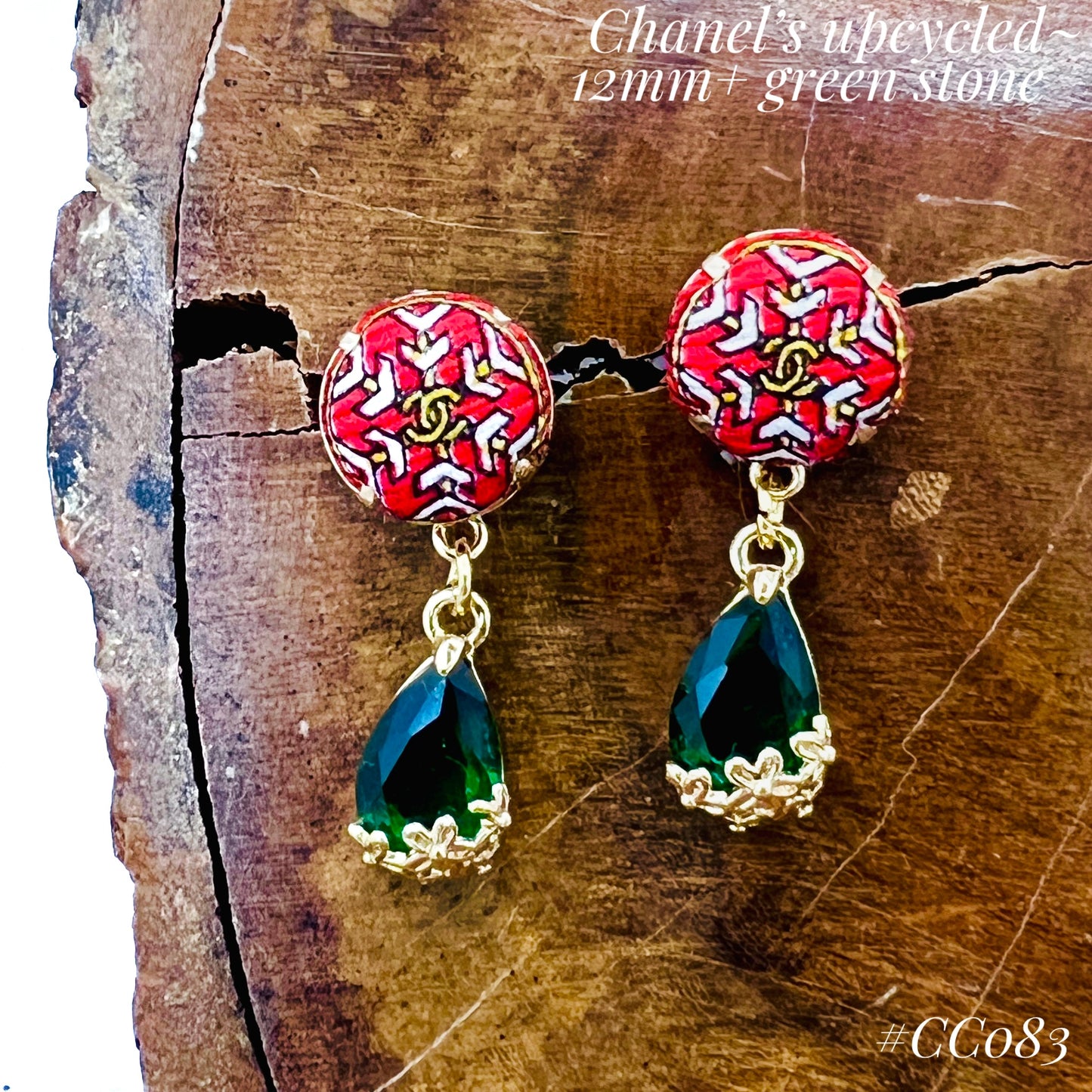 CC- christmas red & snowflake - CC logo CC083- earring