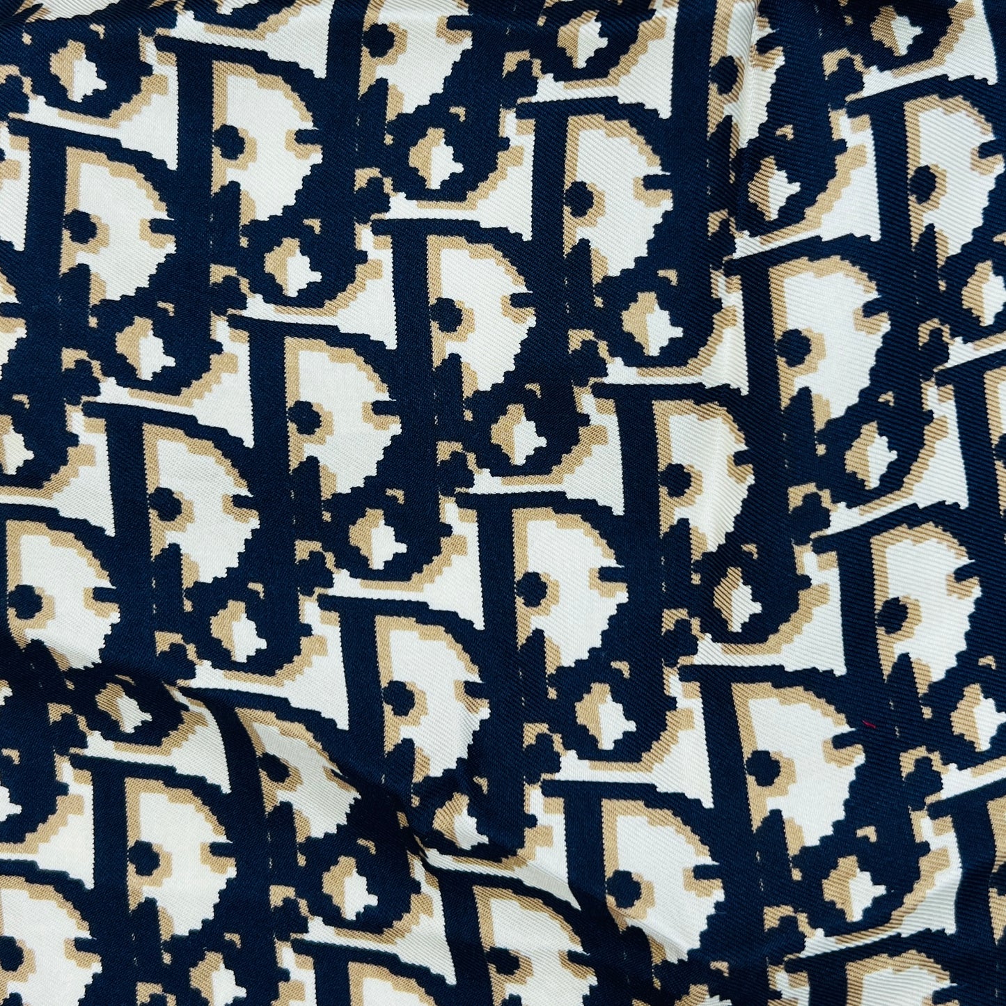 Tailormade fabric: dior