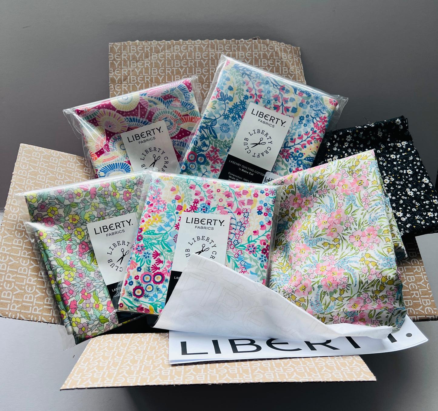 Hermes dust bag - straw tote bag + liberty inner lining