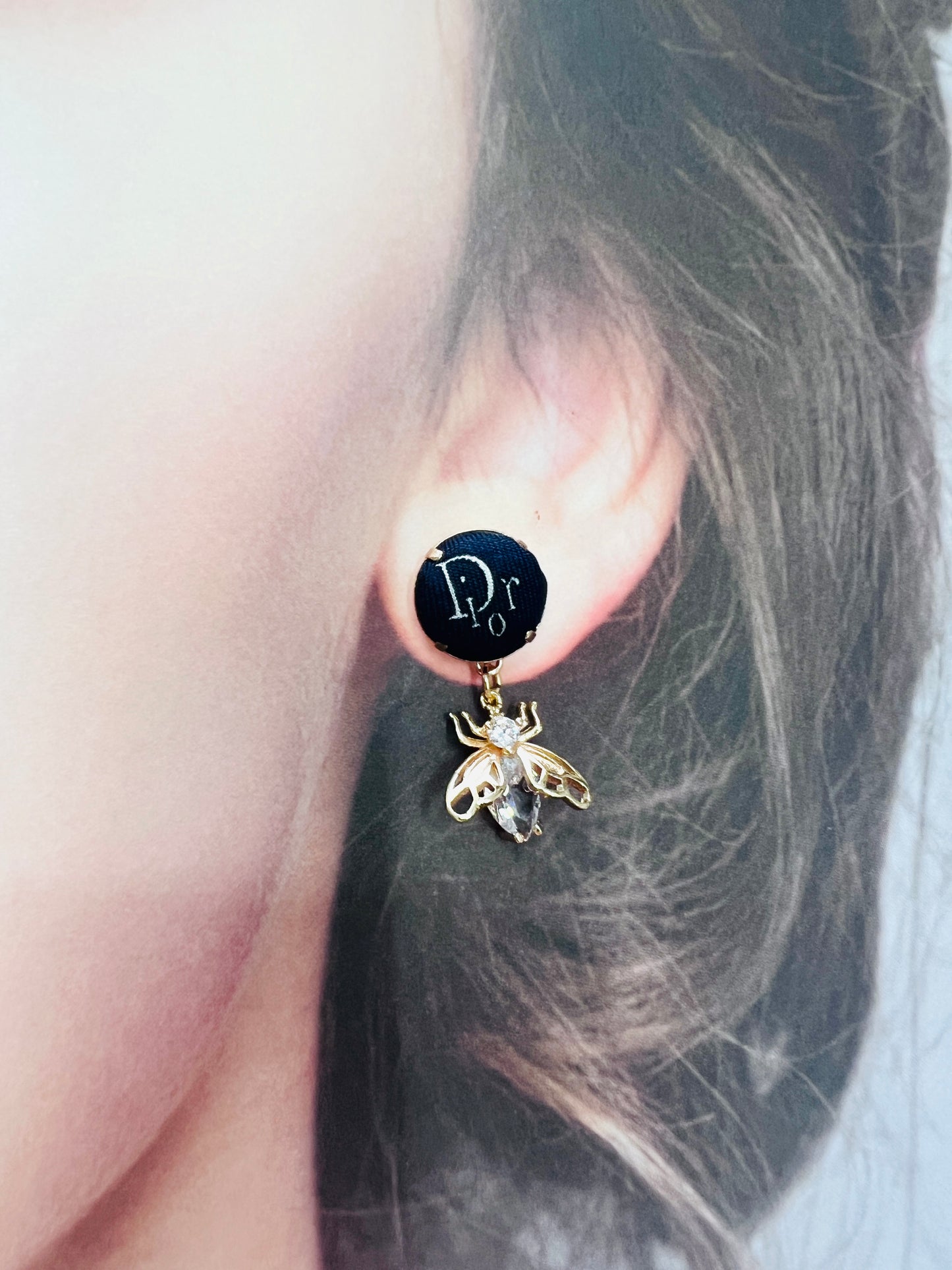 D-Drop earring- navy