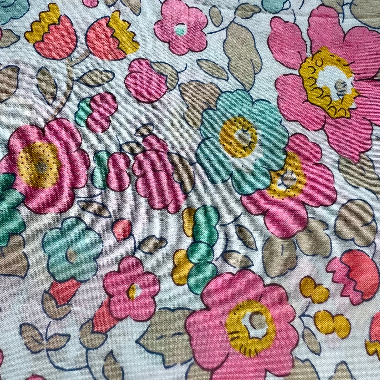 Tailormade fabric: Liberty of London