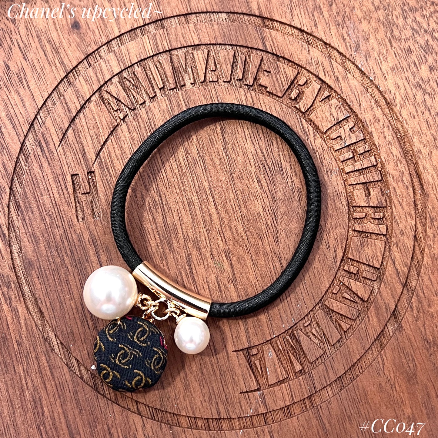 CC-bracelet hairband