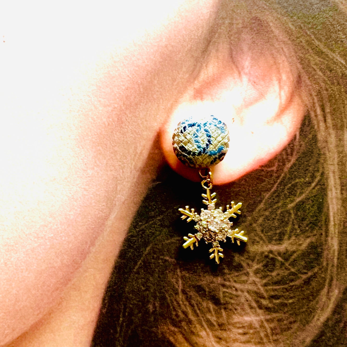 CC- Frozen CC monogram-CC012 -earring