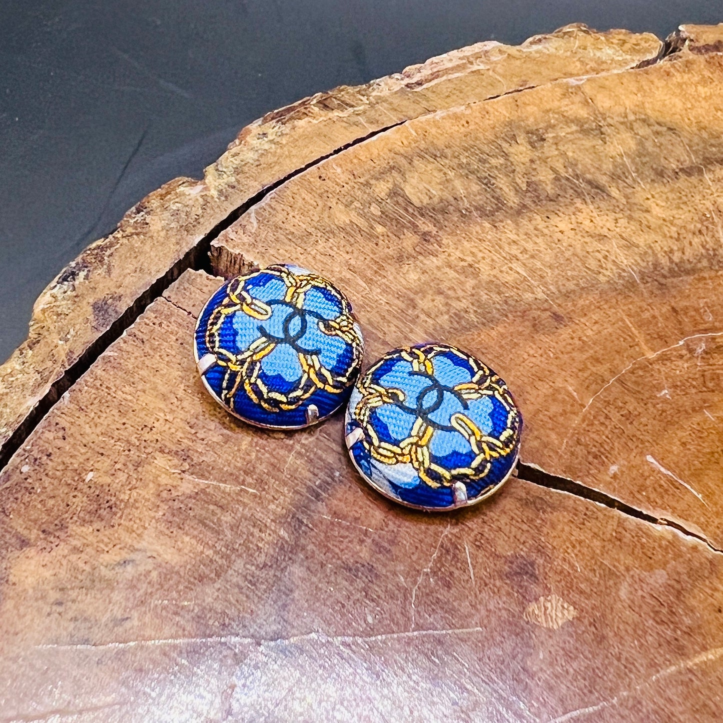 CC- ocean blue & Gold chain flower with CC logo CC064- 6 coins style earring