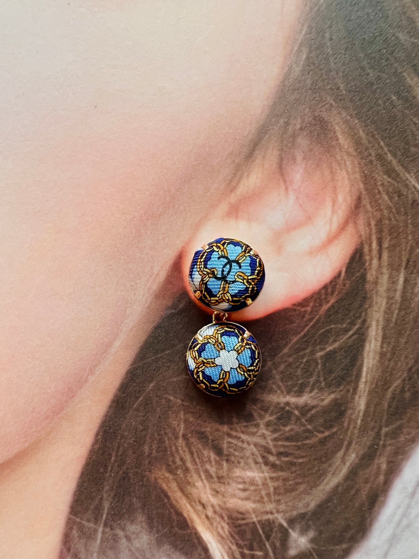 CC- ocean blue & Gold chain flower with CC logo CC064- 6 coins style earring