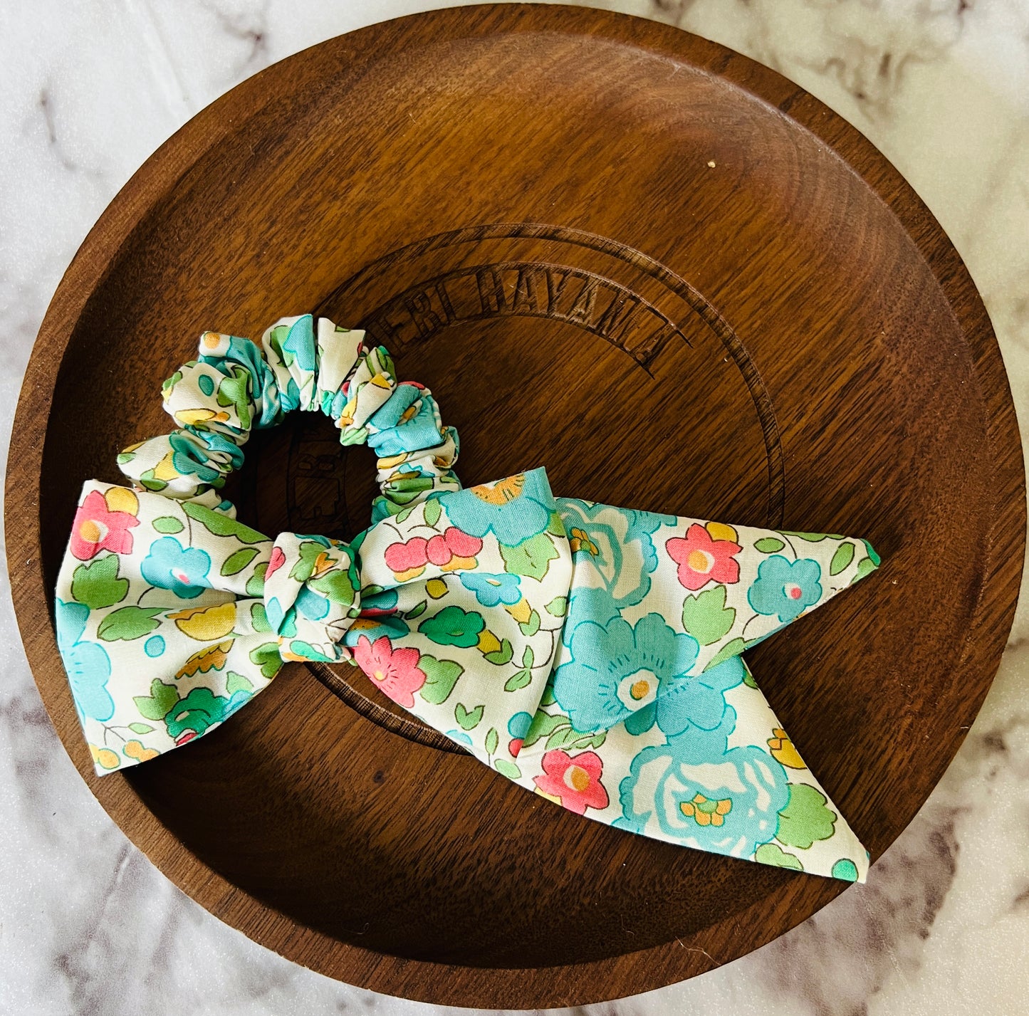 Liberty of London- Big Bow Scrunchie