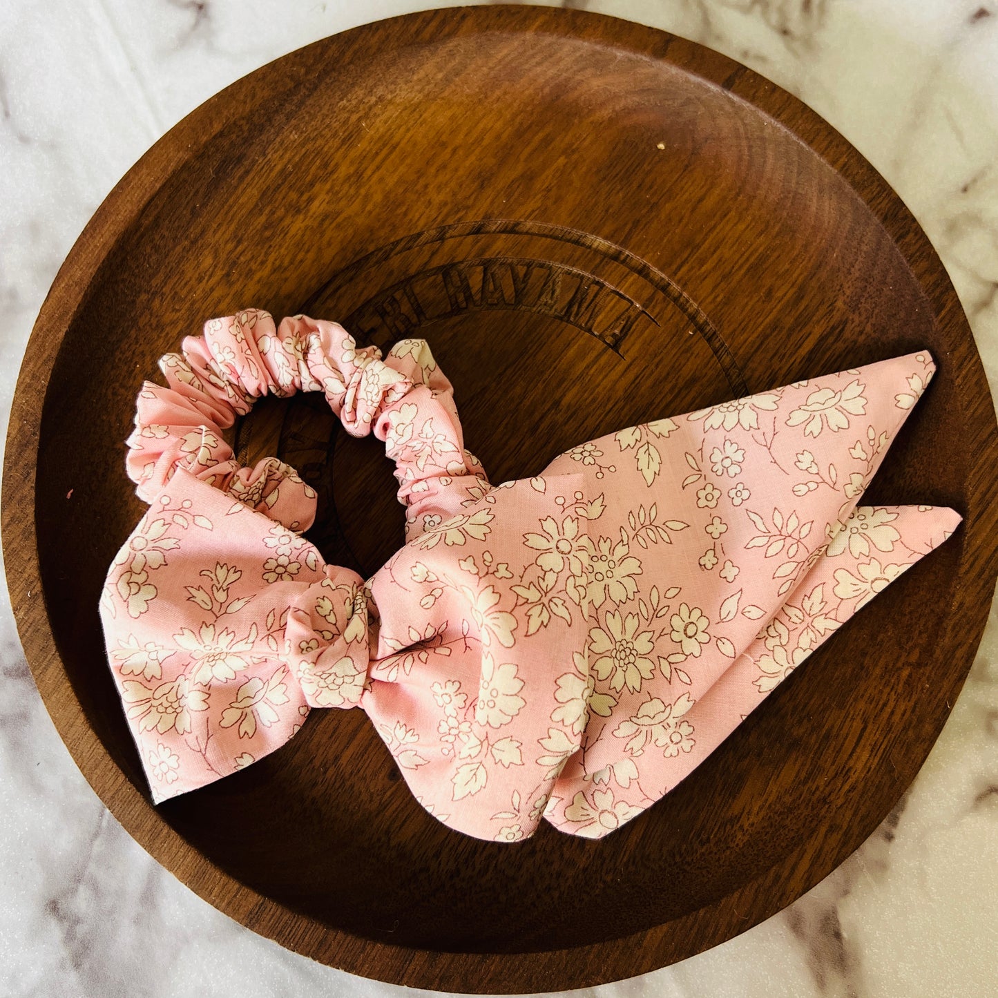 Liberty of London- Big Bow Scrunchie