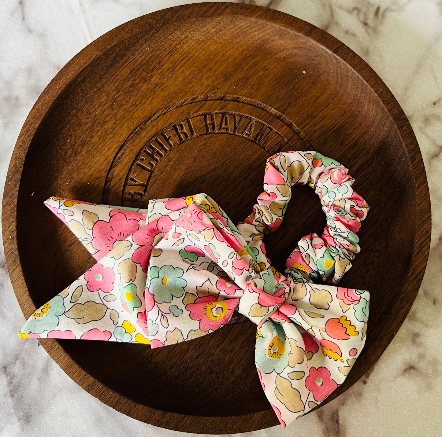 Liberty of London- Big Bow Scrunchie