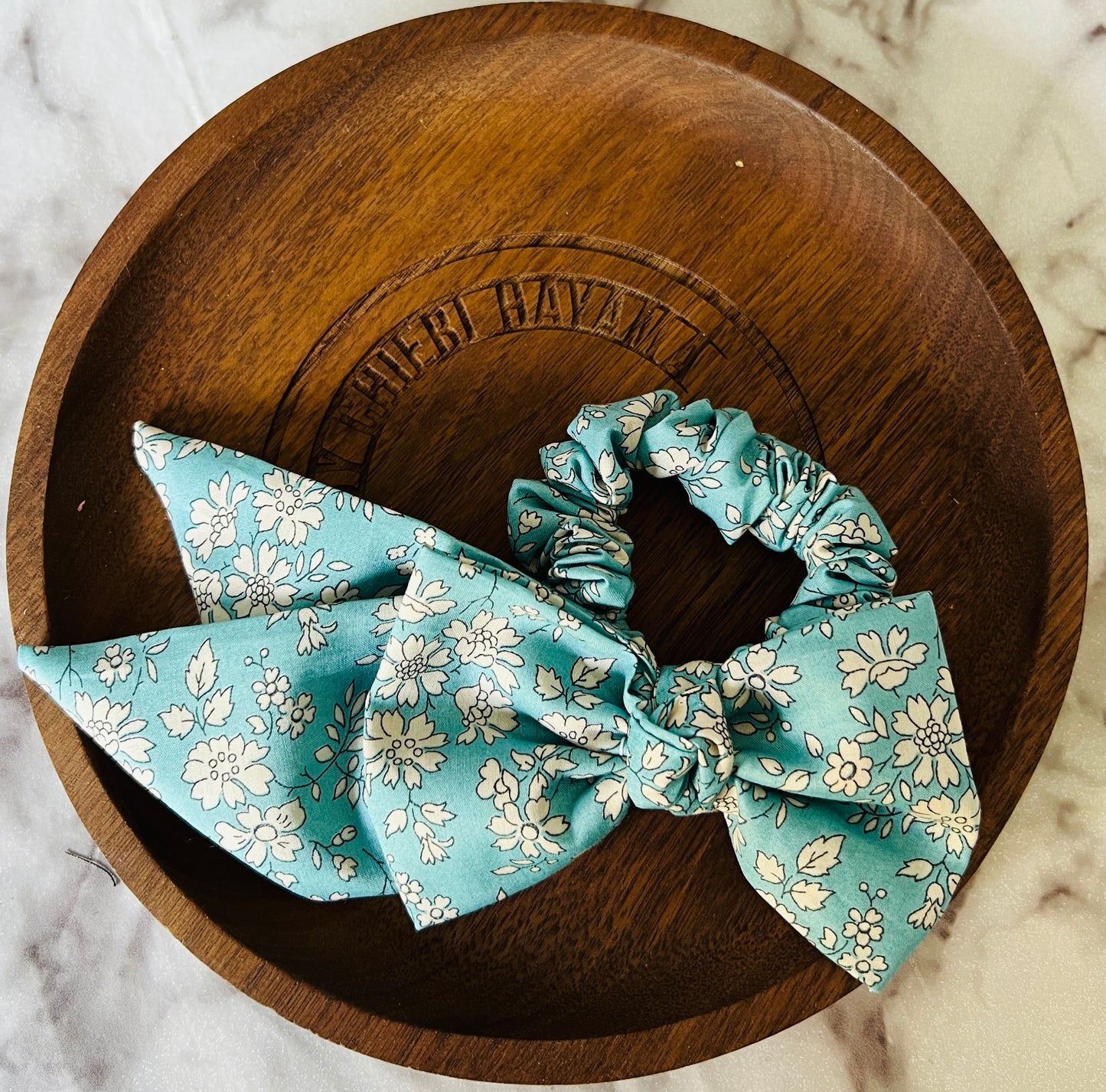 Liberty of London- Big Bow Scrunchie