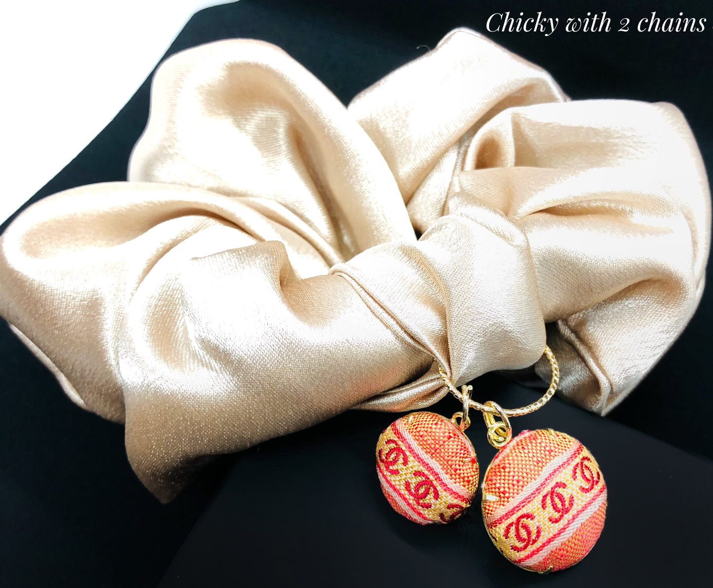 CC- Scrunchie with Chains- Champagne