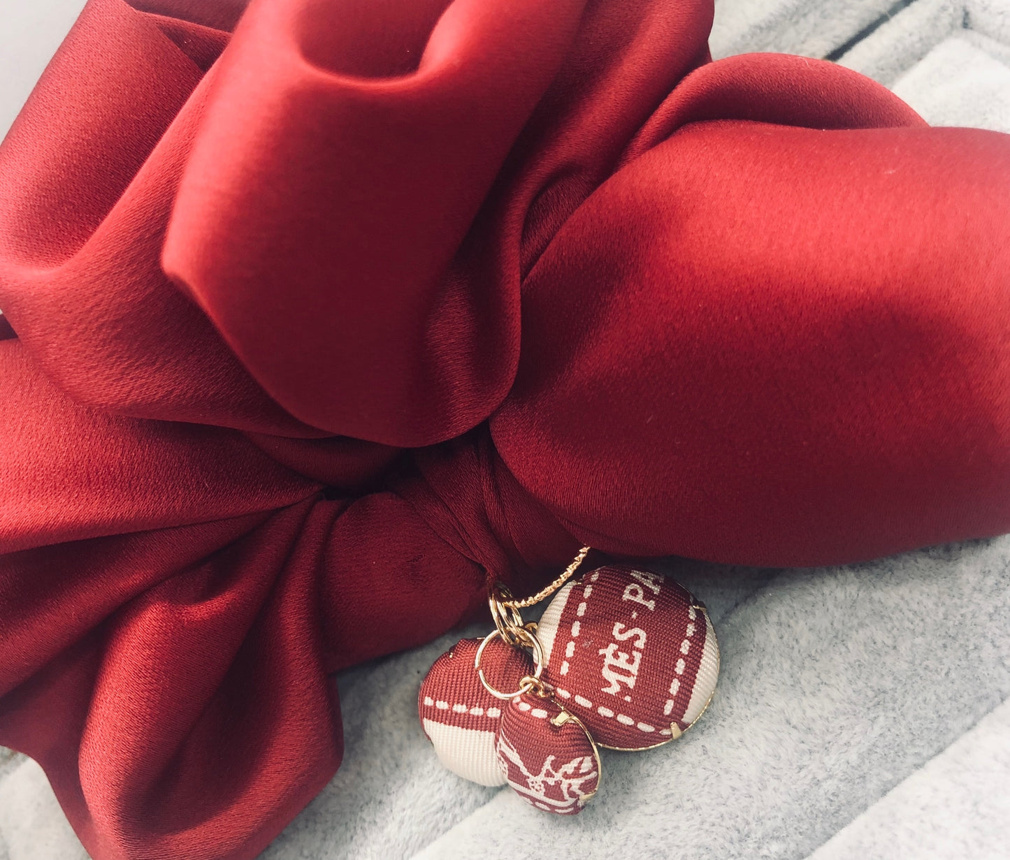 H-H Scrunchie with Chains- Ruby