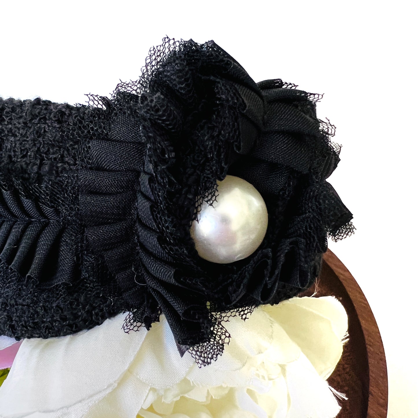 Linton Tweeds- black Tweeds with Lace Big Pearl- knot style