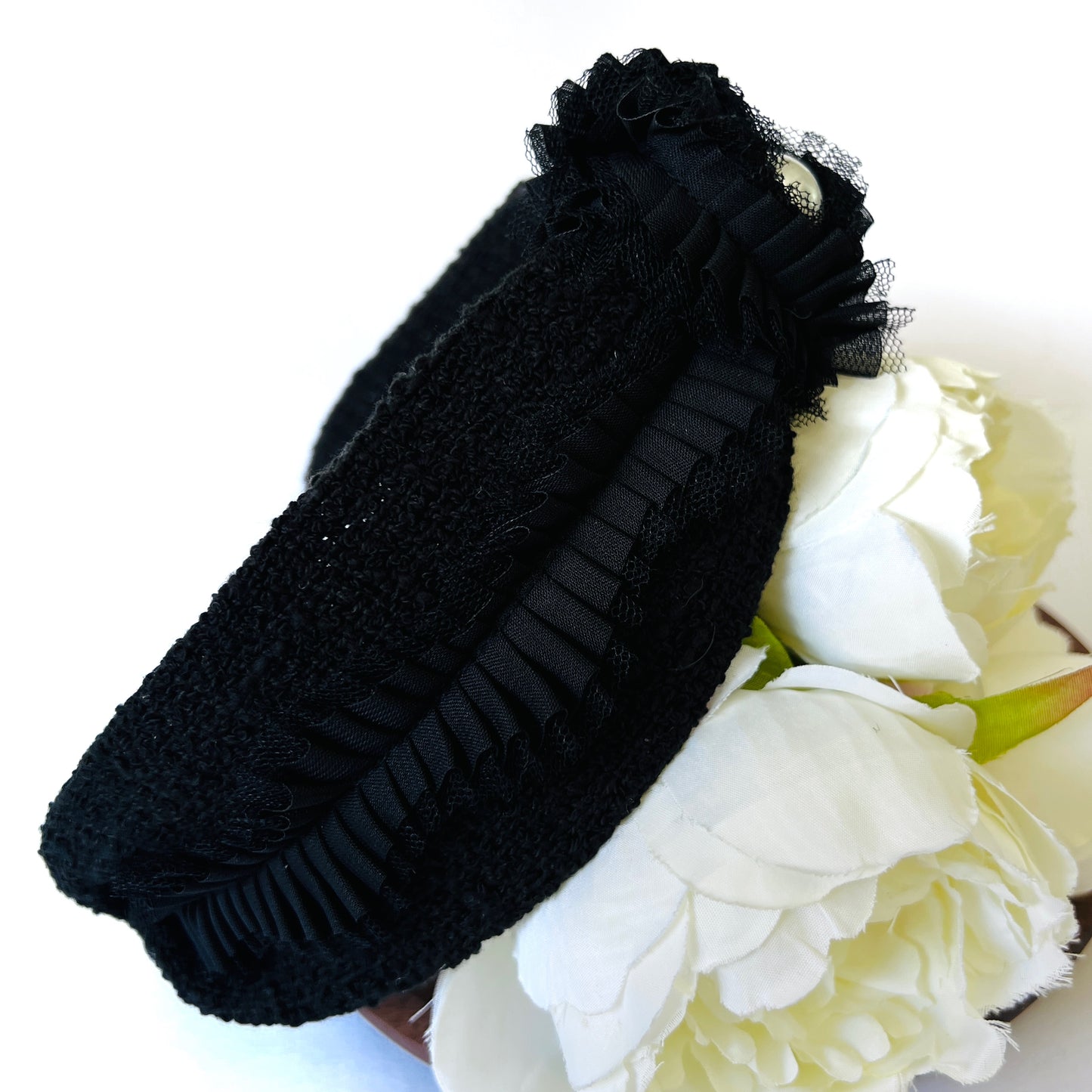 Linton Tweeds- black Tweeds with Lace Big Pearl- knot style