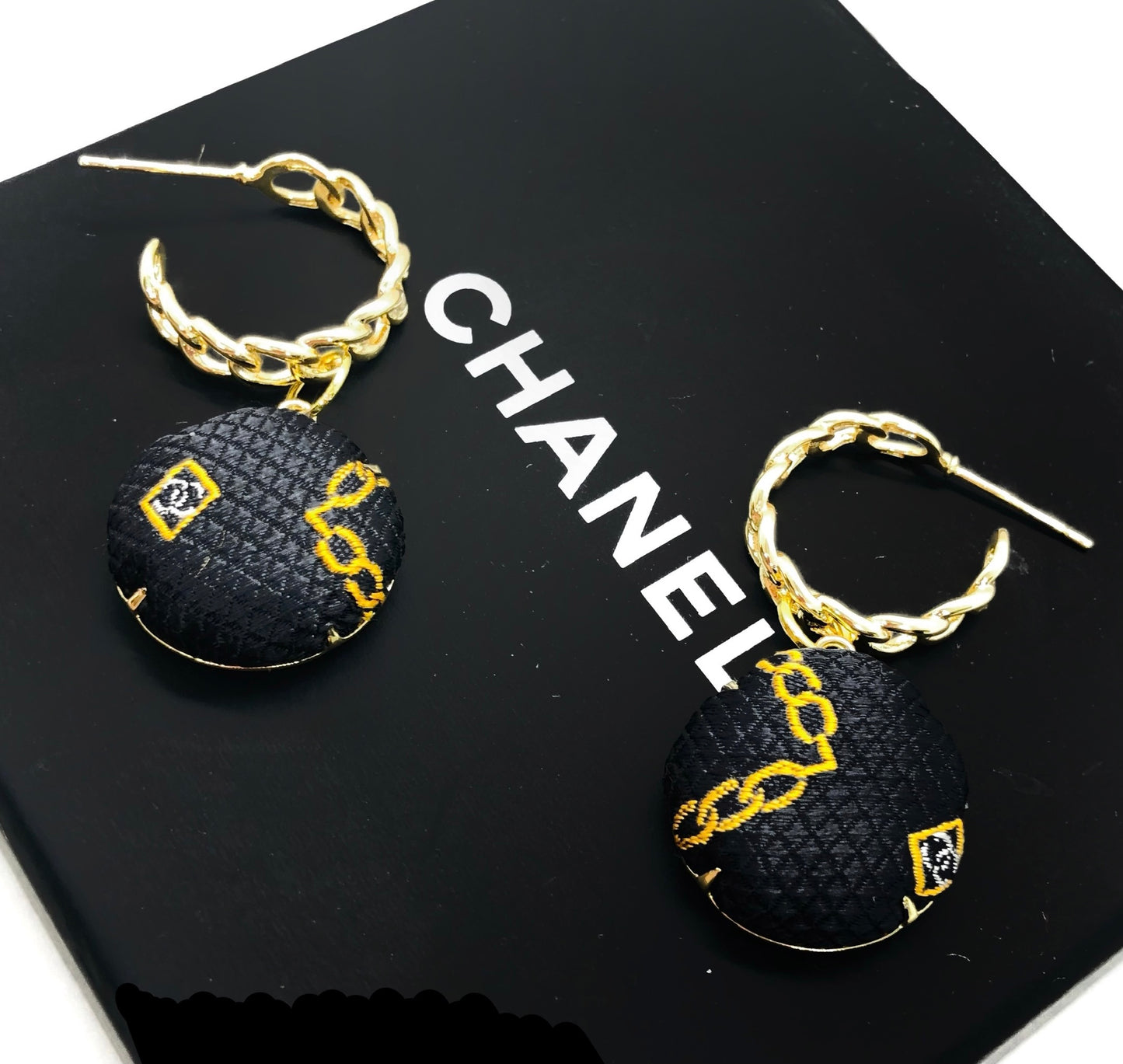 CC- Vintage black & Gold Chain-CC010 earring