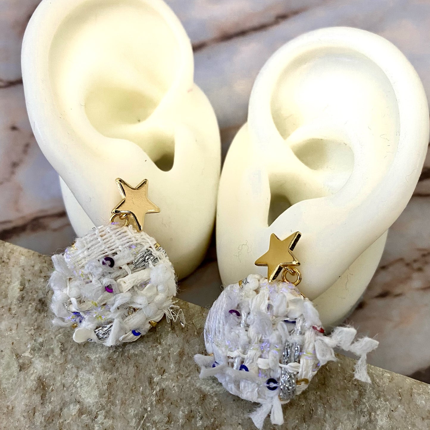 Linton Tweeds earring- white
