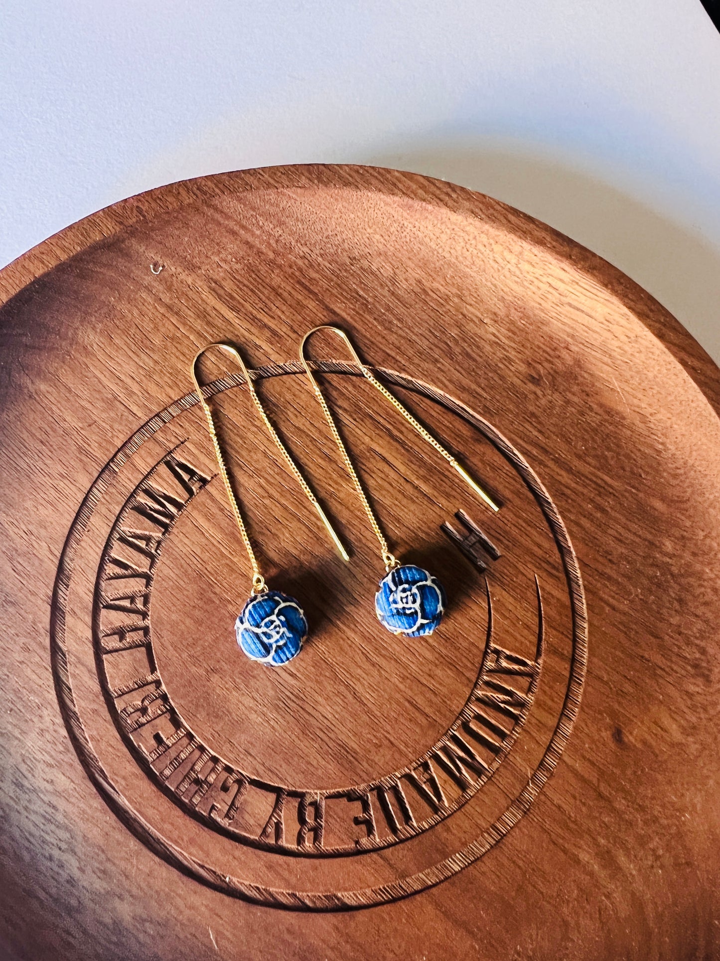CC- Blue Camellias- CC061- pull through earring