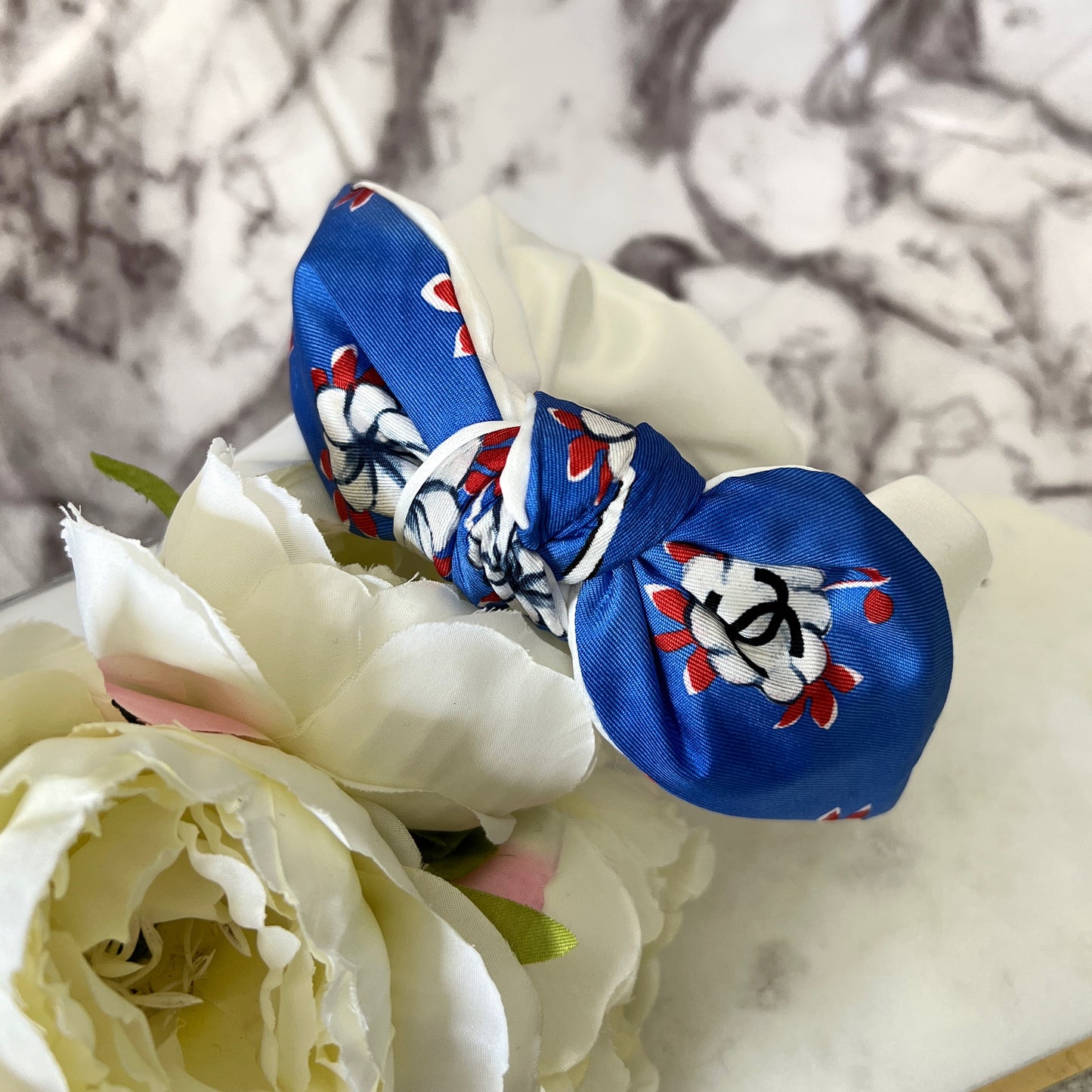 CC- CC0050-Paris Blue & Classic White CC Camellias- bunny Style headband