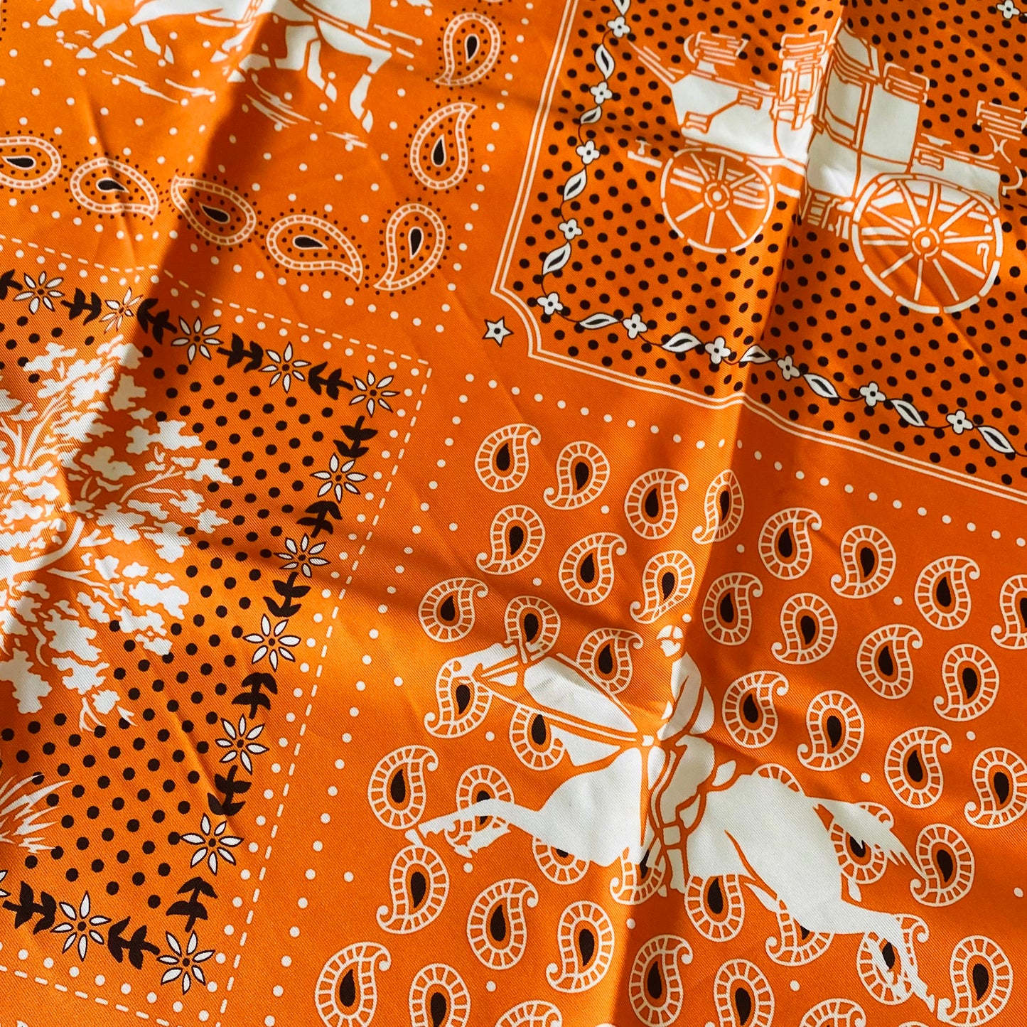 Tailormade fabric: Hermes