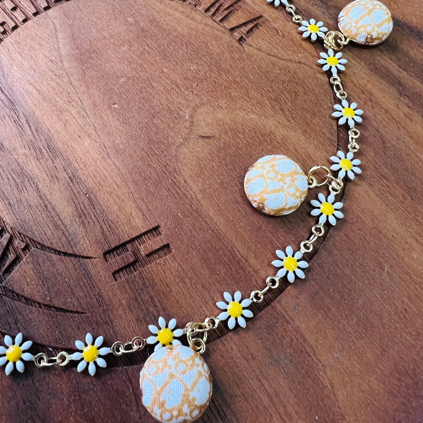 Dior & daisy bracelet