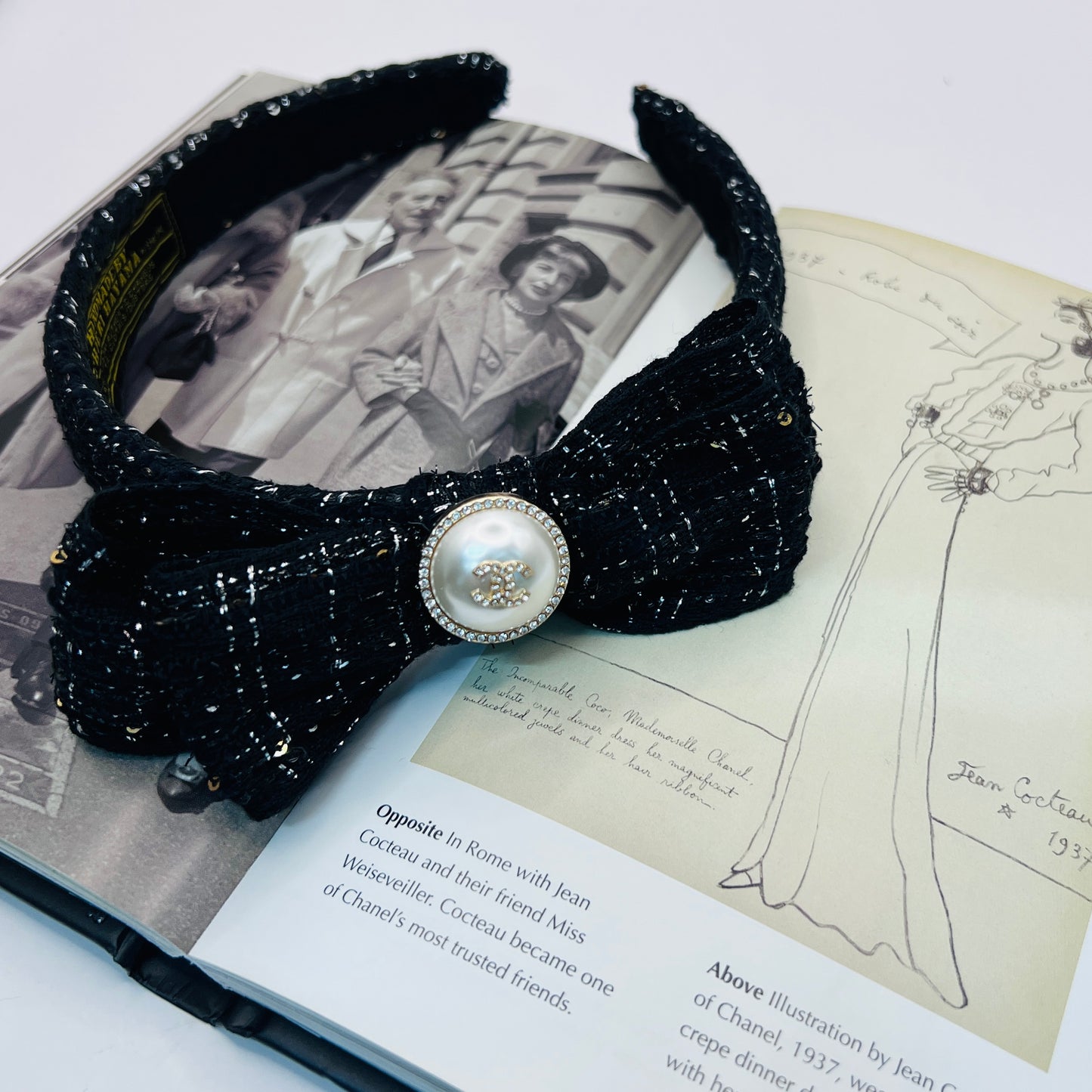 CC-ribbon black & gold headband with CC charm