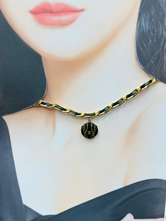 CC- Anchor with CC logo in black CC054- necklace