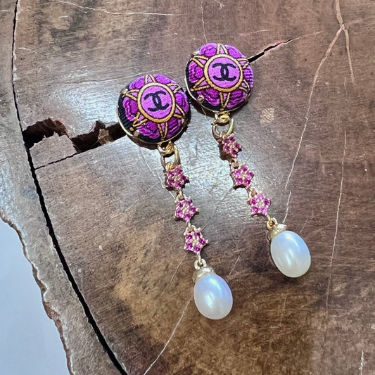 CC - shocking pink with CC logo dots CC088- earrings