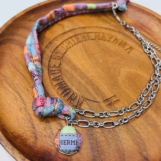 H-HU- - necklace