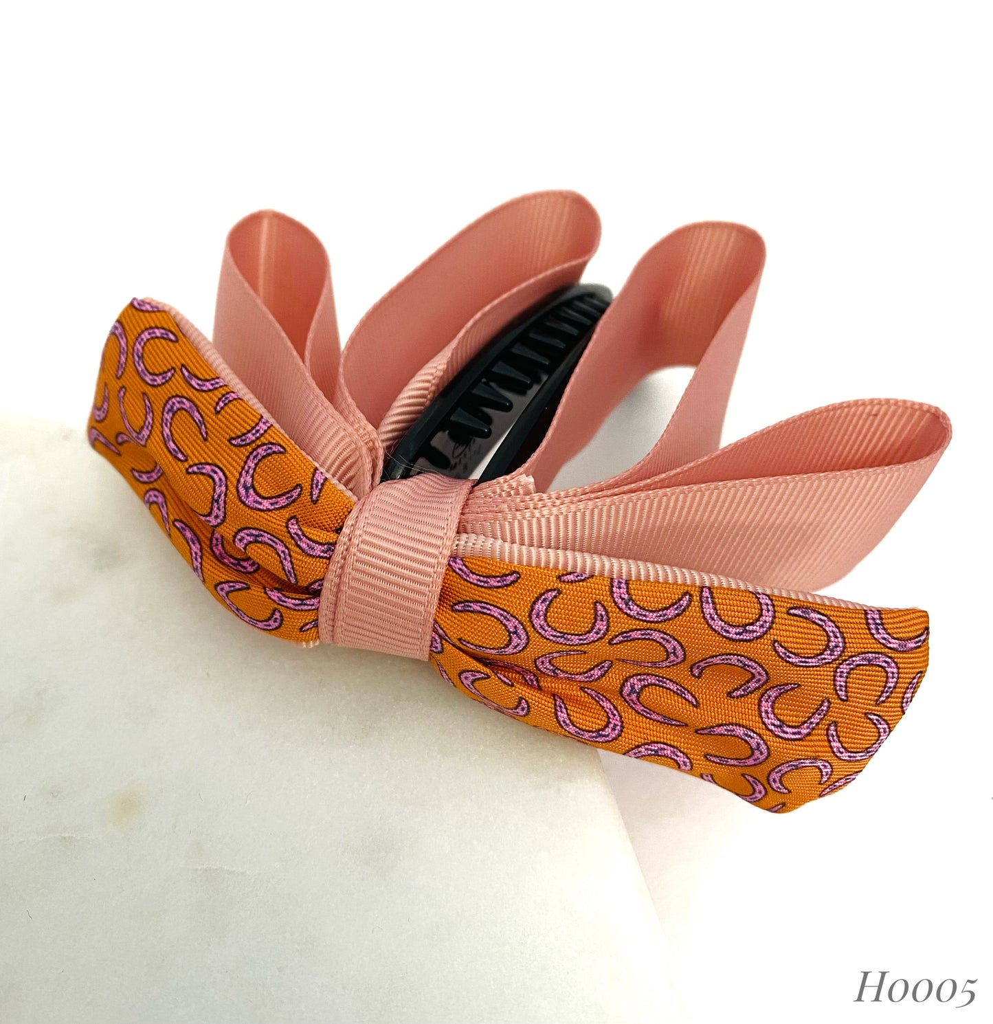 H-H0005- Classic H orange & Pink Horn- Banana Clip