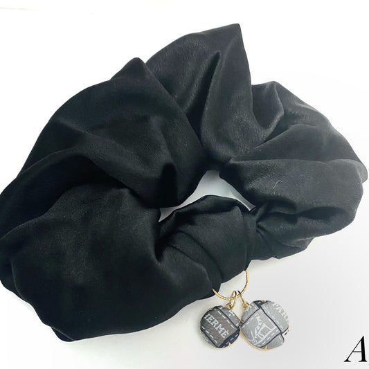 H-H Scrunchie with Chains- Black