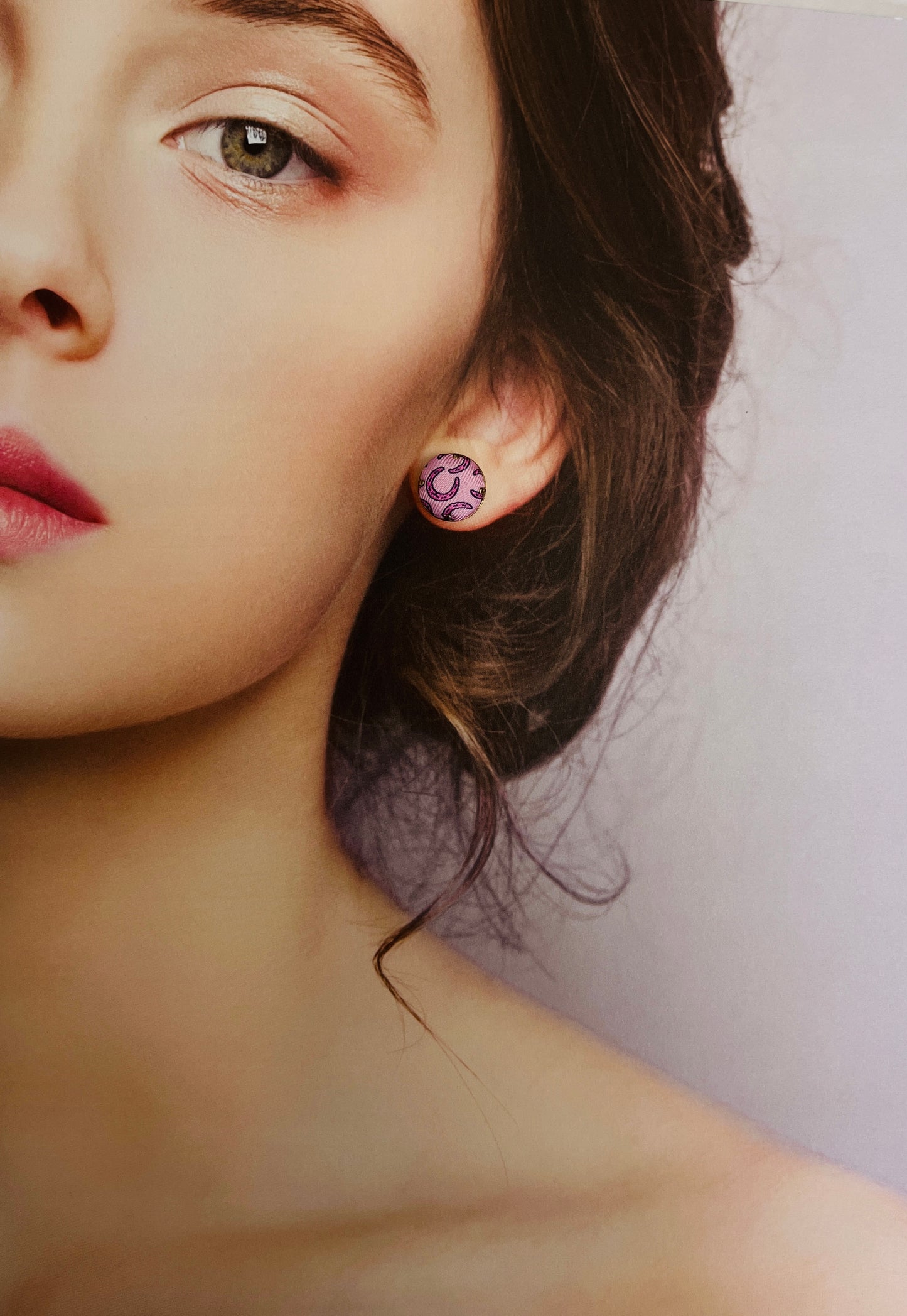 H-H0086-sakura Pink & Shocking pink lucky horseshoes- earrings